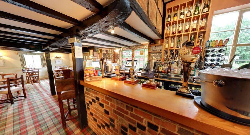 The Nags Head Hotel Great Missenden Exterior foto